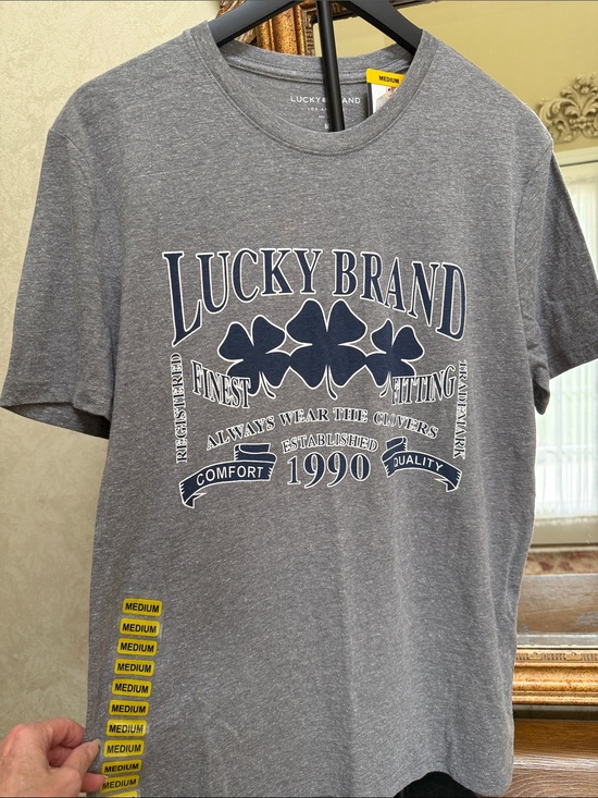 Lucky Brand Other - Lucky Brand Gray Short Sleeve Graphic Tee with Navy Print. Size M.